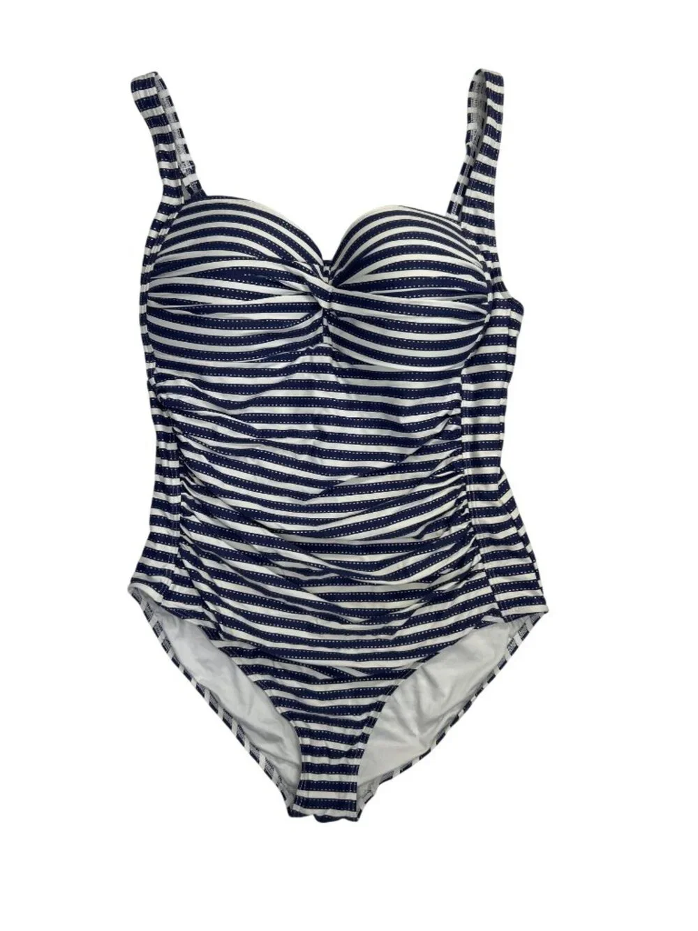 Nip Tuck Swim make splash